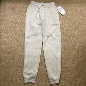 Lululemon joggers